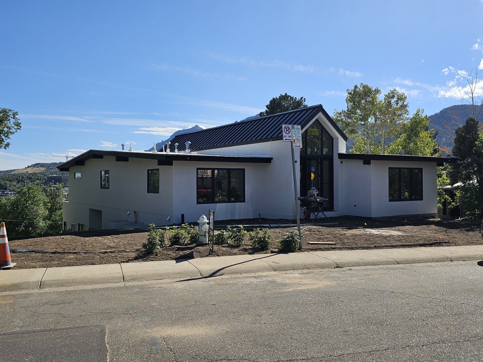 1450 High St — 1950 Boulder home after a full resto-mod by JT Builders